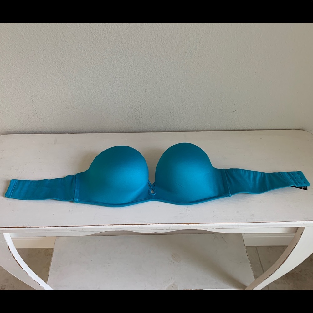 Victoria's Secret Strapless Bombshell Bra